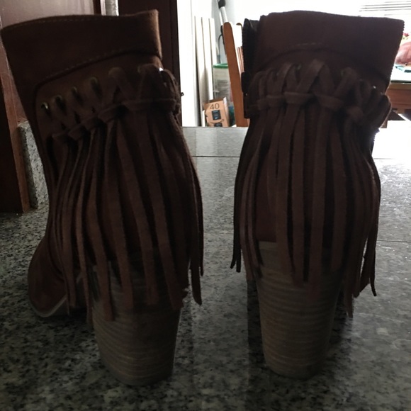 Chocolate Carlos fringe booties - Picture 2 of 2